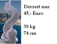 Sculptures de poissons en béton. Maintenant seulement 45, - €.